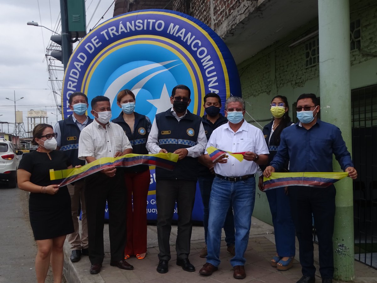 Semaforización en Lomas de Sargentillo mejora tránsito con nueva tecnología