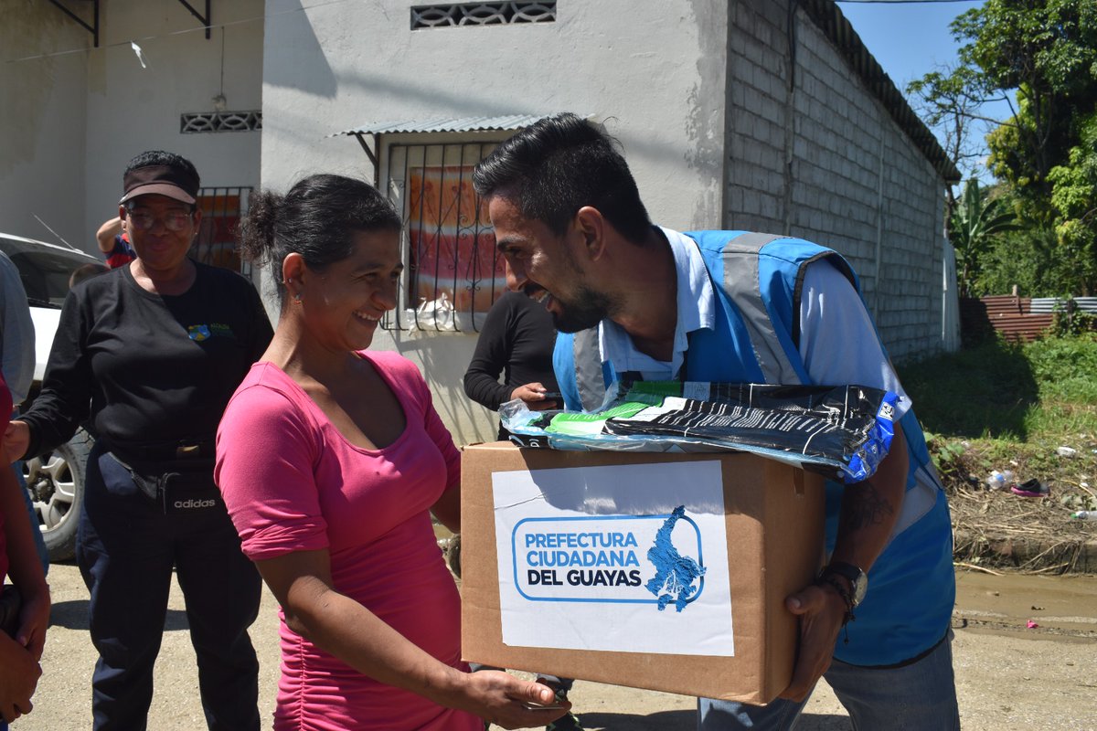 Entrega de kits de alimentos en San Javier, Palestina