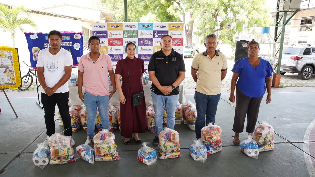 Alcaldía de Santa Lucía entrega kits a familias del proyecto AFA-CUFA