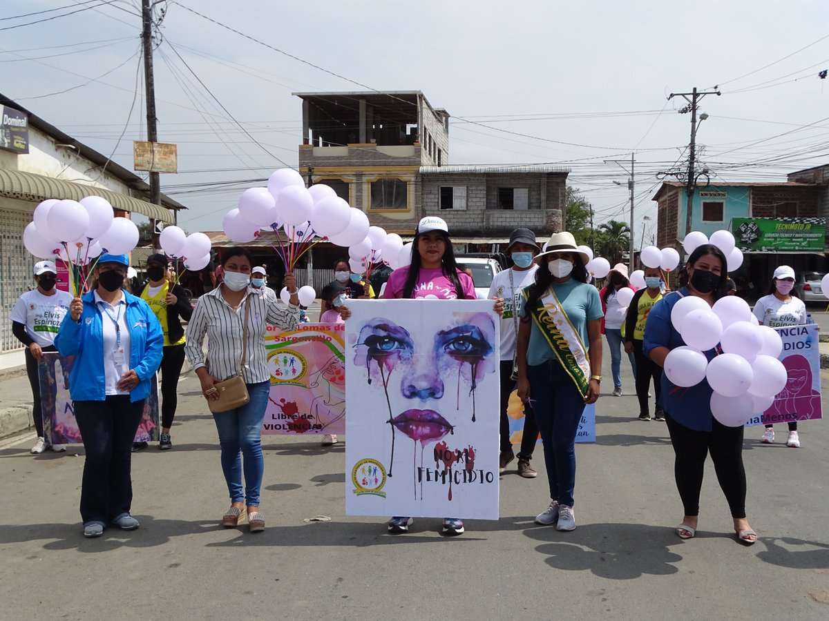 Vecinos de Lomas de Sargentillo marcharon contra la violencia hacia la mujer