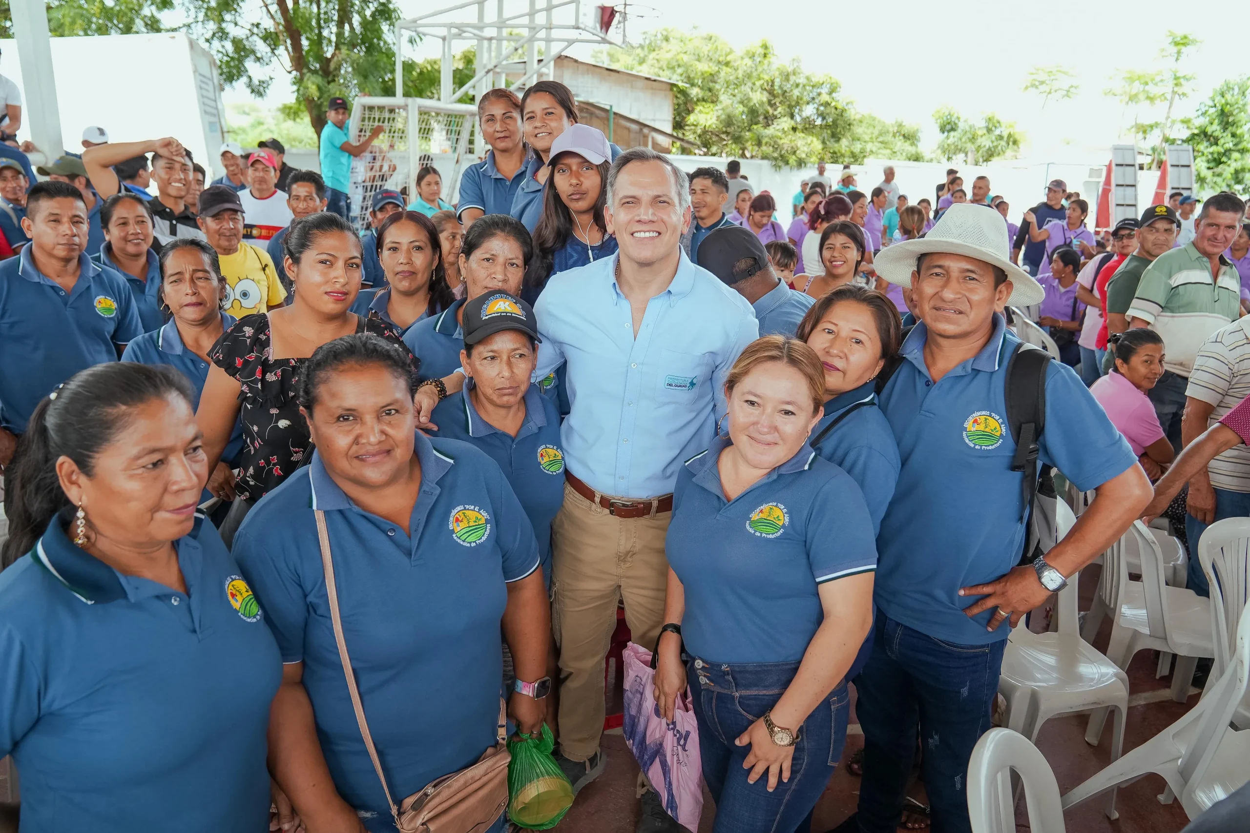 Semillas de maíz llegan a 37 grupos de Isidro Ayora para fortalecer la producción local
