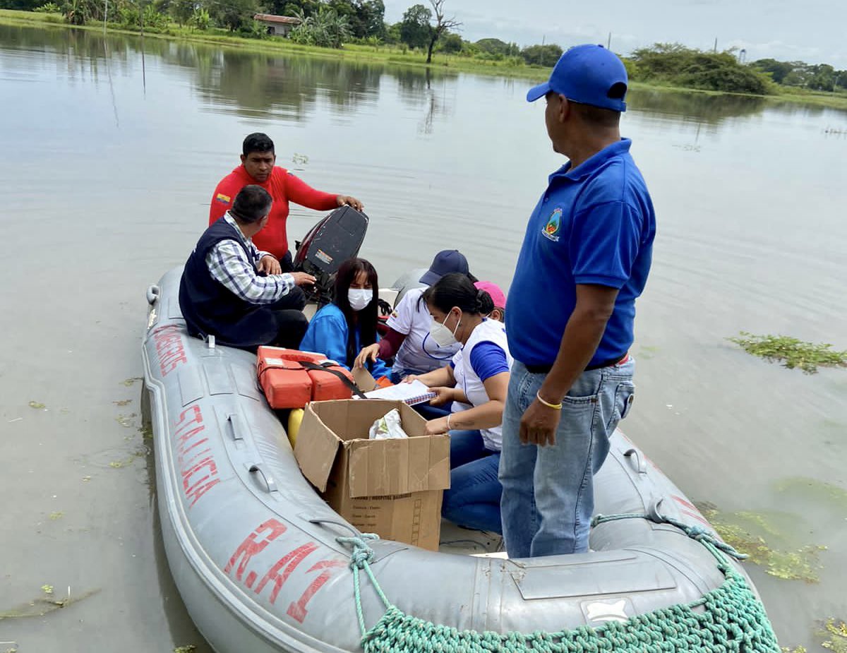 Asistencia humanitaria llegó a 52 familias en Aguas Claras, Santa Lucía
