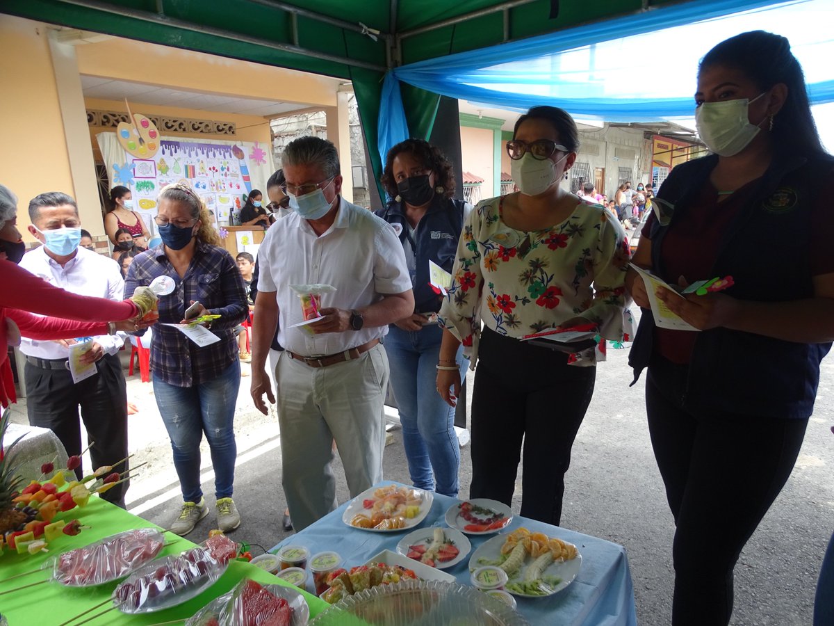 Casa Abierta en Lomas de Sargentillo aborda alimentación saludable